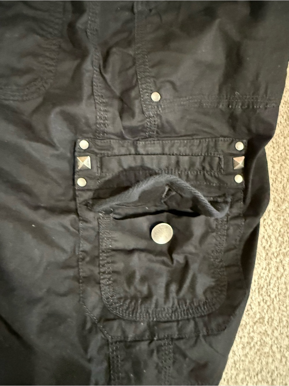 Black Cargo Bermuda Shorts - Multi Pocket Utility Style - Picture 7 of 8